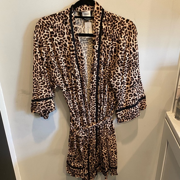 Soma Other - Brand NEW with tags leopard print Soma robe